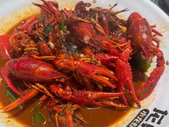 -龙巢盱眙龙虾·牛蛙·烧烤宵夜(八卦岭店)
