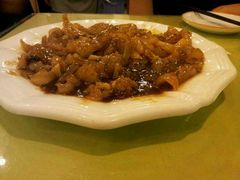 海参烧蹄筋-大眼锅贴水饺(河东店)