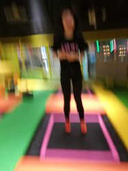 -蹦蹦跳跳(新奥购物中心店)