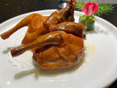 脆皮乳鸽-味可道美食坊(福基路店)