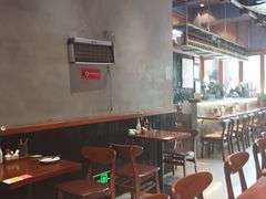 -8PINTS八品脱·日料·烧鸟·精酿小酒馆(莘庄店)