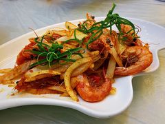 -覃记海鲜美食餐厅