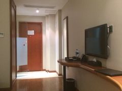 沃姆酒店连锁(苏州博览中心店)-柏宜酒店(金鸡湖博览中心店)