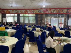 -红旗山庄(圭峰山店)