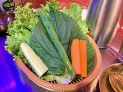 -釜山火炉·海鲜烤肉(紫藤路店)