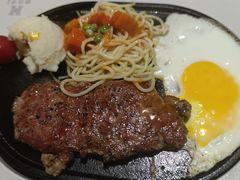 -豪客来牛排(中央花苑店)
