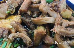 Spicy Beef Tripe Noodles with Tofu Skin