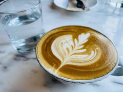 咖啡拿铁-The Rug Cafe(王府中环店)