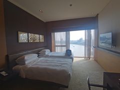 -上海外滩茂悦大酒店