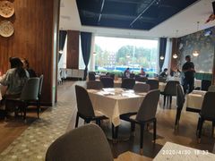 -巴西烤肉海鲜自助餐厅