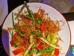 -啤仕多·啤客国潮跳舞BAR(保俶路店)