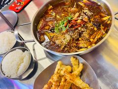 -蓉三少冒烤鸭·四川小吃集(北京首店)