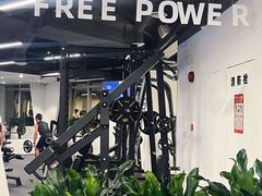-超鹿运动(达信大厦店)