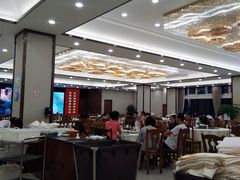 大堂-怡园饭店-餐厅(四望亭店)