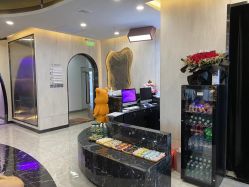 -TOP HAIR SALON