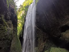 -龙水峡地缝景区
