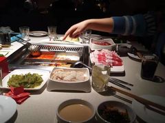 -海底捞火锅鲜切牛肉主题店(长寿路店)