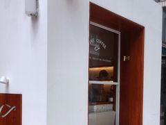 -Line 咖啡(石厦花园店)