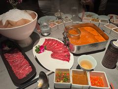 -左庭右院鲜牛肉火锅黑金店(陆家嘴中心店)