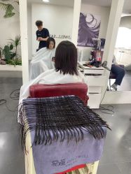 -星座接发烫染美发超市