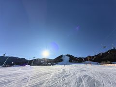 -丝绸之路山地度假区滑雪场