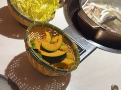 -喃喃椰·糟粕醋·椰子鸡火锅(七堡花园店)