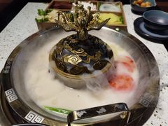 -炙爱鮮貨火锅(中东砂之船店)