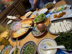 -洱火云南酸菜牛肉火锅(石景山当代商城店)