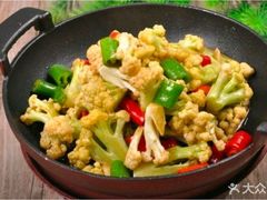 -泰丰荷花主题餐厅