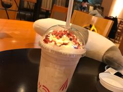 伊顿草莓-COSTA COFFEE(济南振华商厦店)