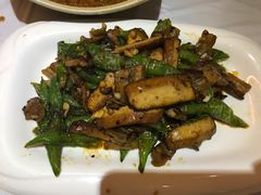 -眷江南之小蓝鲸(王府大街店)