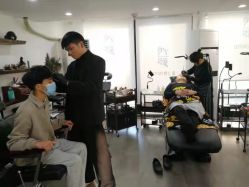 点击看大图 -龙之吻专业刺青·手工耳洞·纹身去色