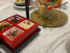 -皇冠明珠鱼翅楼(水上公园店)
