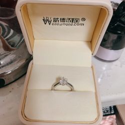 -威德钻石-克拉钻大本营(南京东路店)