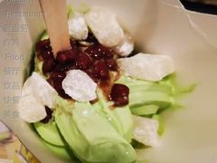 抹茶红豆年糕麦旋风-麦当劳(中山公园龙之梦店)