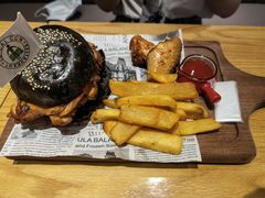 -LO CALCOW卡路力轻食主义餐厅(陆家嘴店)