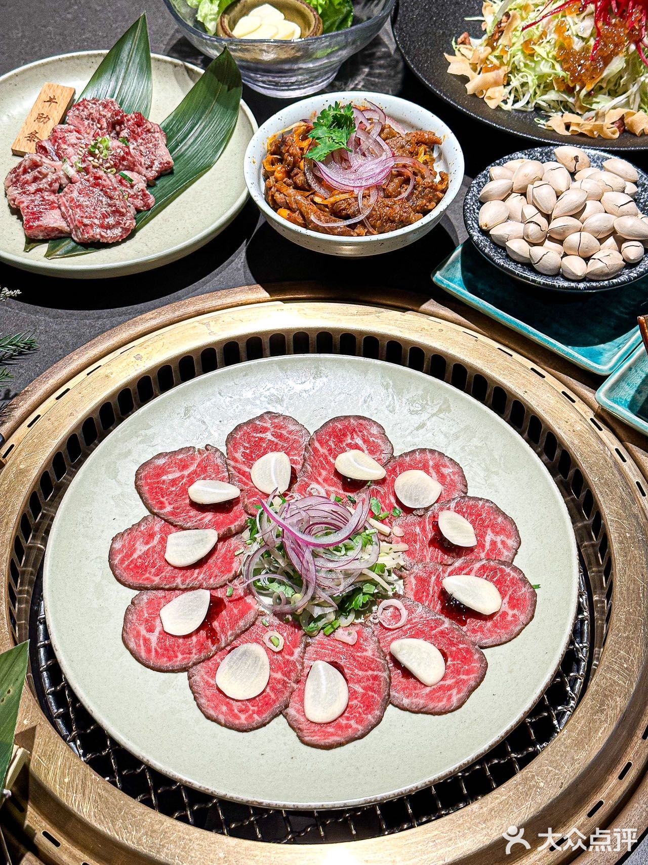 亮马河畔的美景烤肉店你还没来过吗？