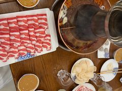 -楼外楼大刀肉传统火锅居(博学路店)