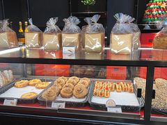 -Salon de The de Joel Robuchon(外滩18号店)