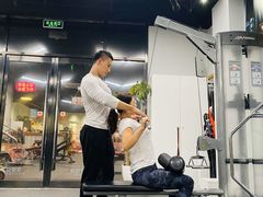 -享受健身·美体塑形馆