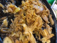 铁板酸菜五花肉-东北农家院·铁锅炖(莘庄店)