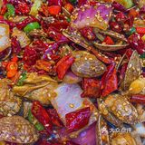 各种佐料码了一盘子 看着就很有食欲 果不其然