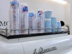 -HUGS coffee(东区店)