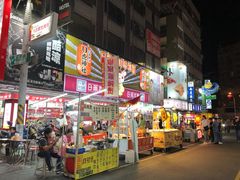 -六合夜市