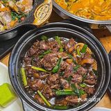 不愧是西江鱼汤作为汤底的 一碗下去，肚子那叫一个满足！