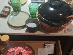 -喃喃椰·糟粕醋·椰子鸡火锅(七堡花园店)