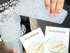 -毛辣果·贵州红酸汤牛肉火锅(西单店)