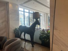 -上海虹桥西郊假日酒店