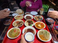 -蓝田九大碗民俗食府(蓝田店)