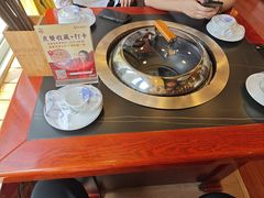 -田家大院东北农家菜铁锅炖(西安总店)